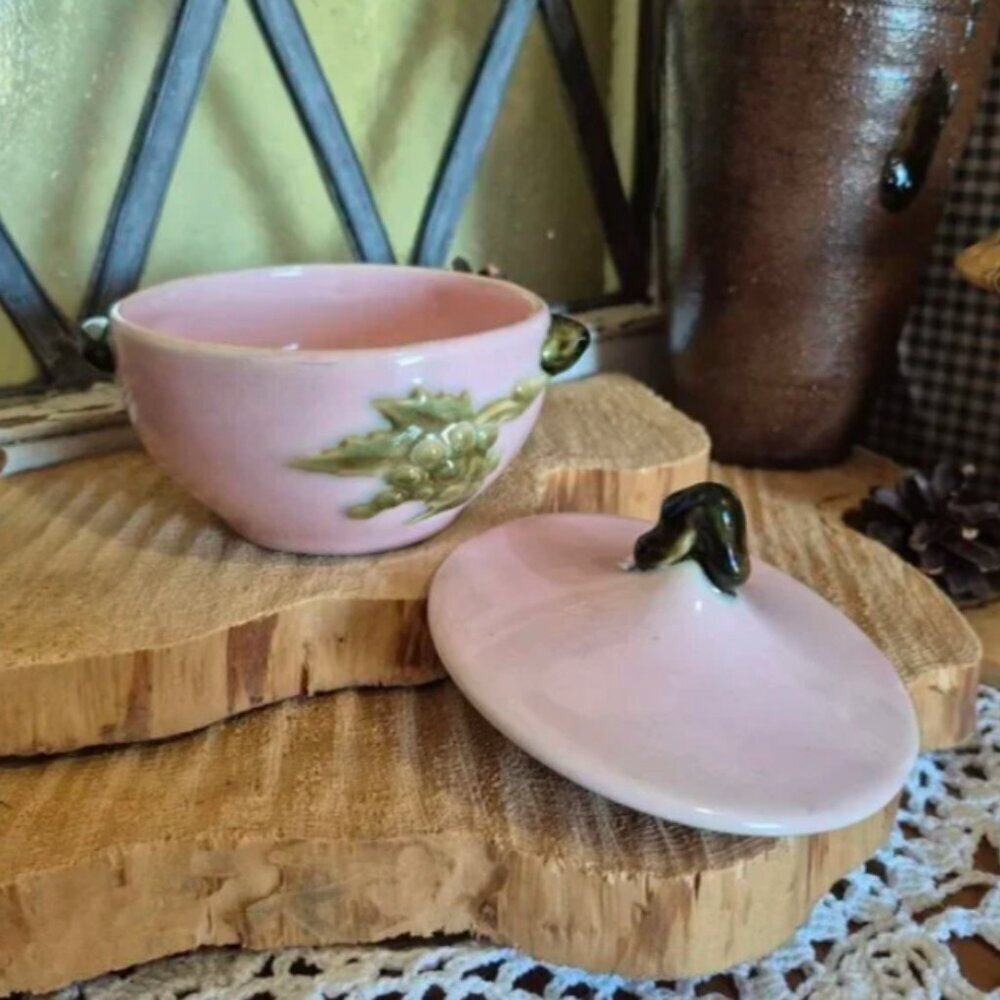 HULL POTTERY Tuscany Tokay 50s Vintage Pink & Green Vines Tea Set - Picture 9 of 16